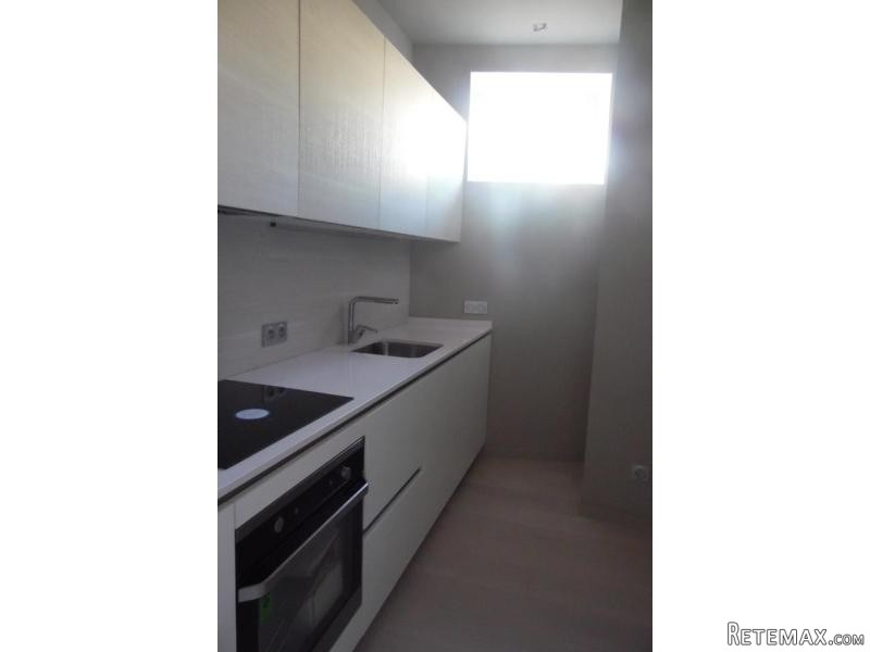 Newly Renovated One Bed In Carre D'or
