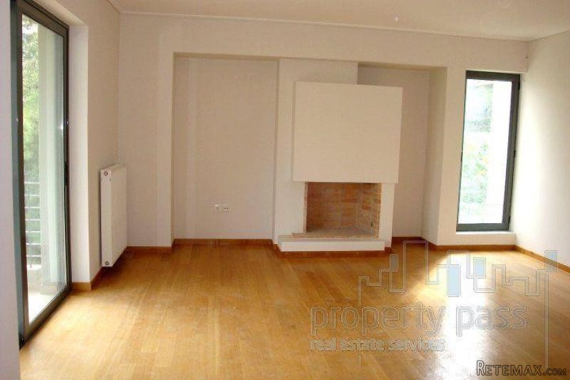 3 bedroom Apartment For Sale: Agia..