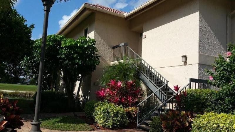 19321 Sabal Lake Dr #5068, Boca Raton..