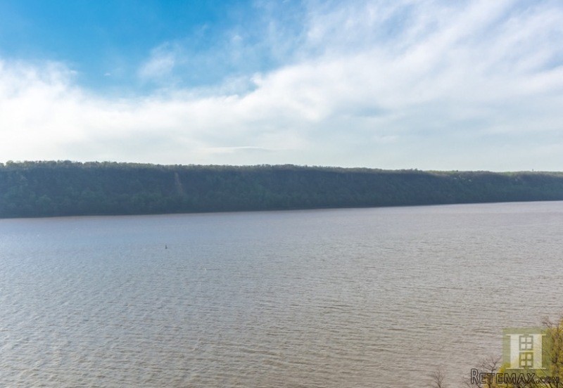 1 bedroom Apartment For Sale: 2621..