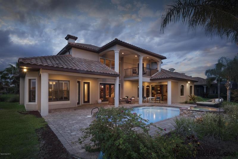 4 bedroom Detached House For Sale: 6296.. - 2
