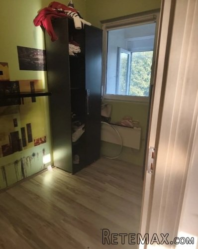 Prodajem stan u Borči - 10