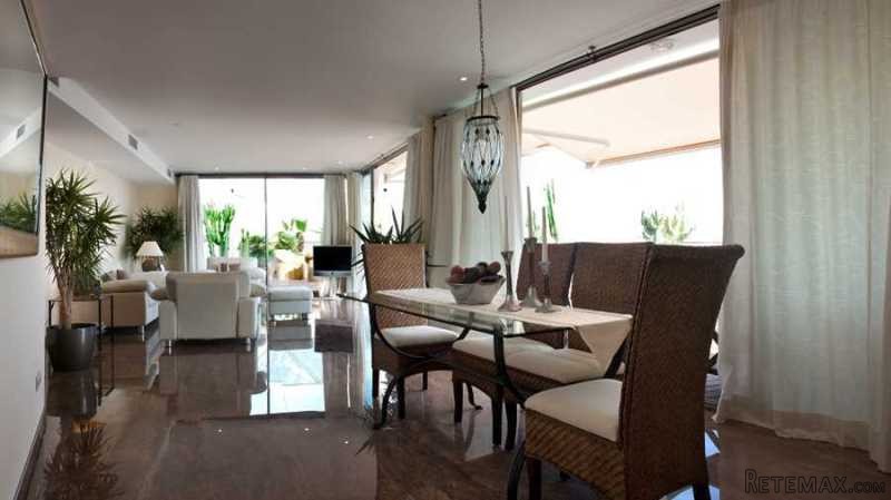 Wonderful penthouse with stunning views - 2