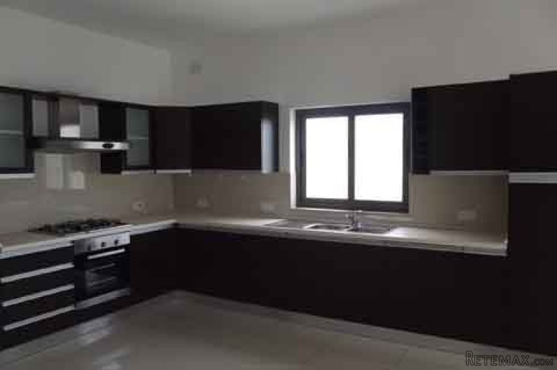 Flat, Luxurious Finish - 2