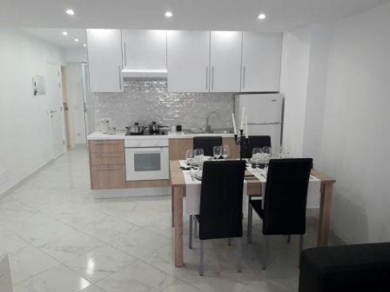 Apartment For Sale in Adeje, Tenerife