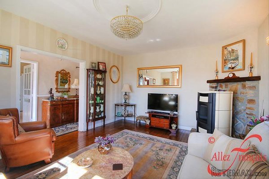 Miallet (Dordogne) - Immaculate 4 bed/3 bath house for sale.. - 6