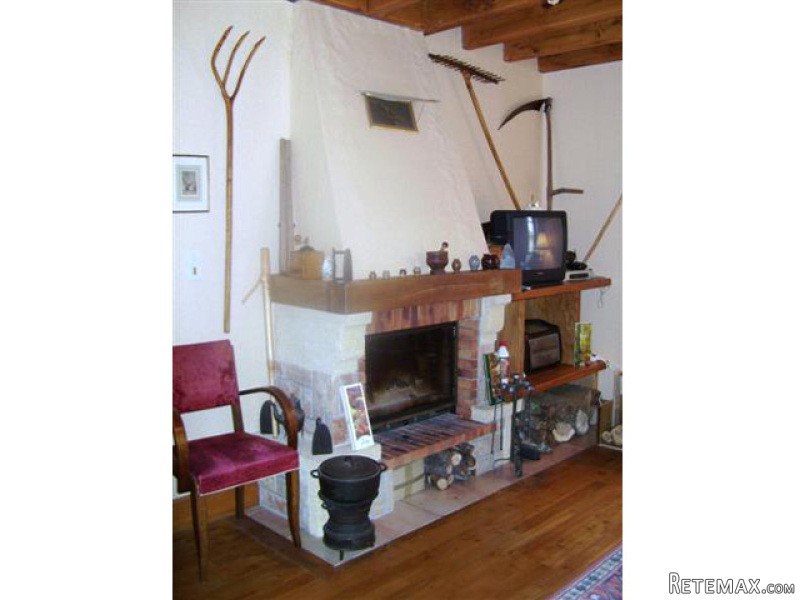 Property On River Side With A Gite.. - 2