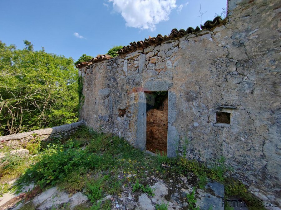 OTOK KRK, VRBNIK kamena kuća za adaptaciju sa vrtom - 8