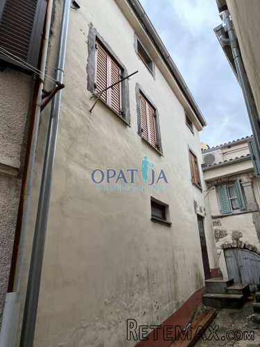 Kastav-autohtona kamena kuća u centru - 2