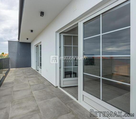 Crikvenica, 63.88m2, 2-sobni s dnevnim, lođa i balkon - 3