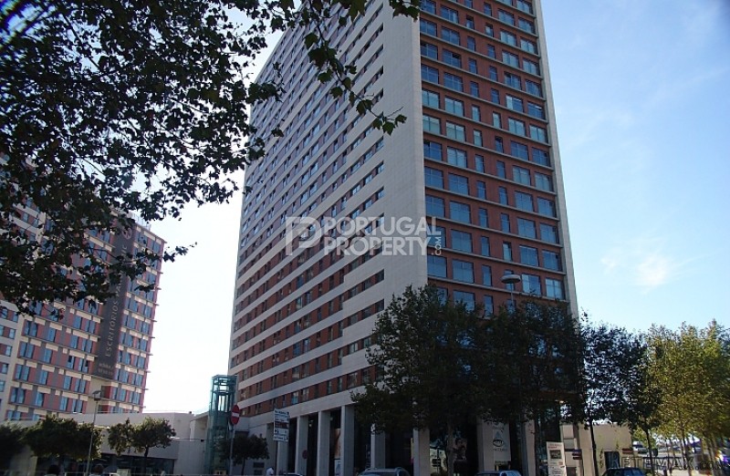 Stylish River View Apartment in Parque.. - 2