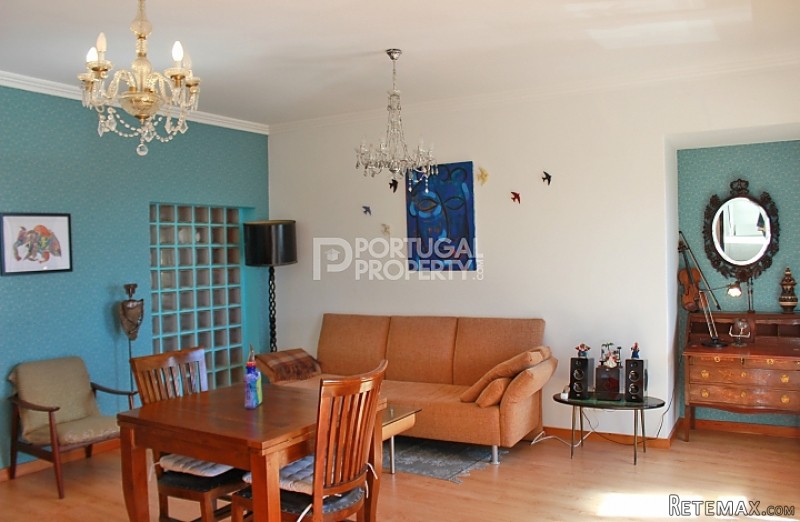 Beautiful Renovated Apartment With..