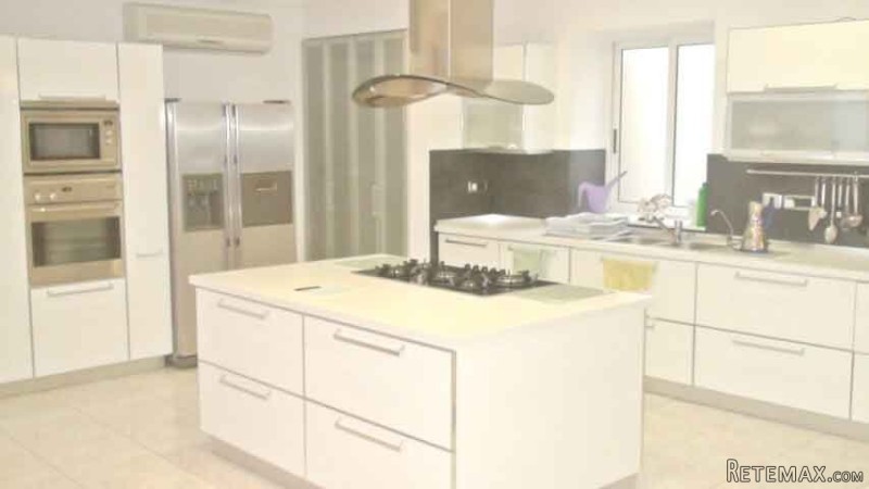 Flat, Luxurious Finish - 2