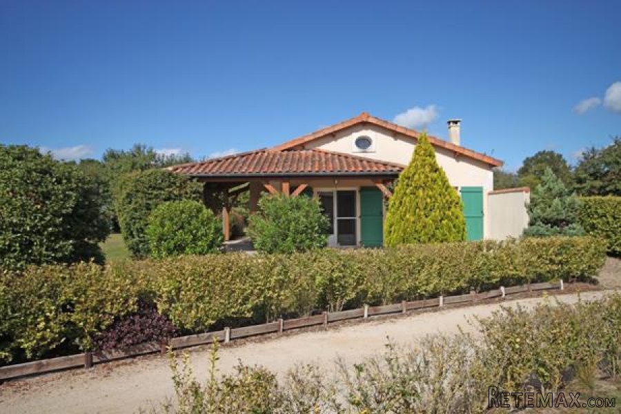 Les Forges (79) - Detached 3 bed/2bath villa near 27 hole golf.. - 2