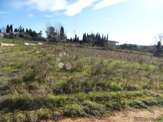 Pula, Škatari - 17 terena - 2
