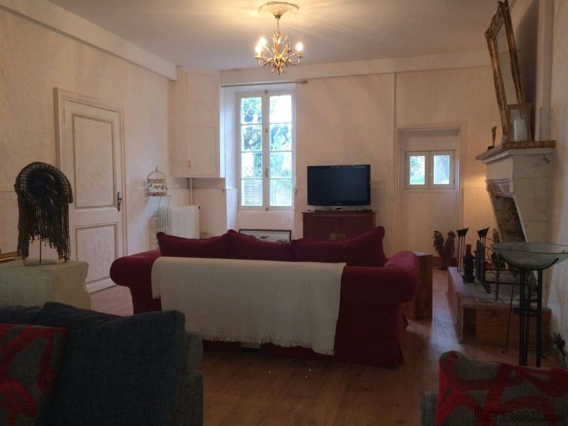 Sale House Gemozac (17260) - 2