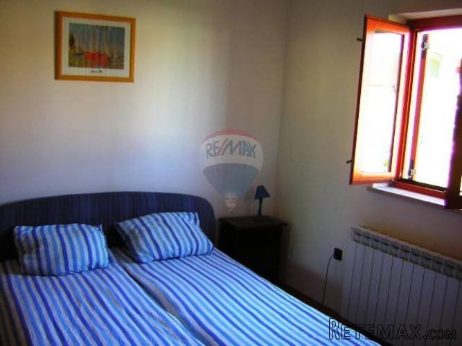 2 APARTMANA S VRTOM U VOLMAMA - 300 m OD MORA - 5