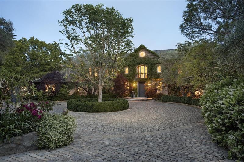 5 bedroom House For Sale: 771 Garden Ln