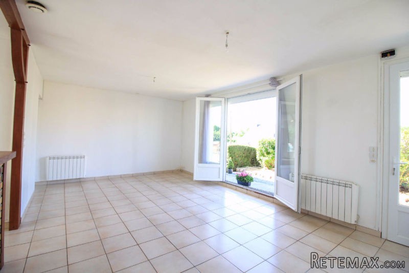 Saint Planchers - House For Sale - 2