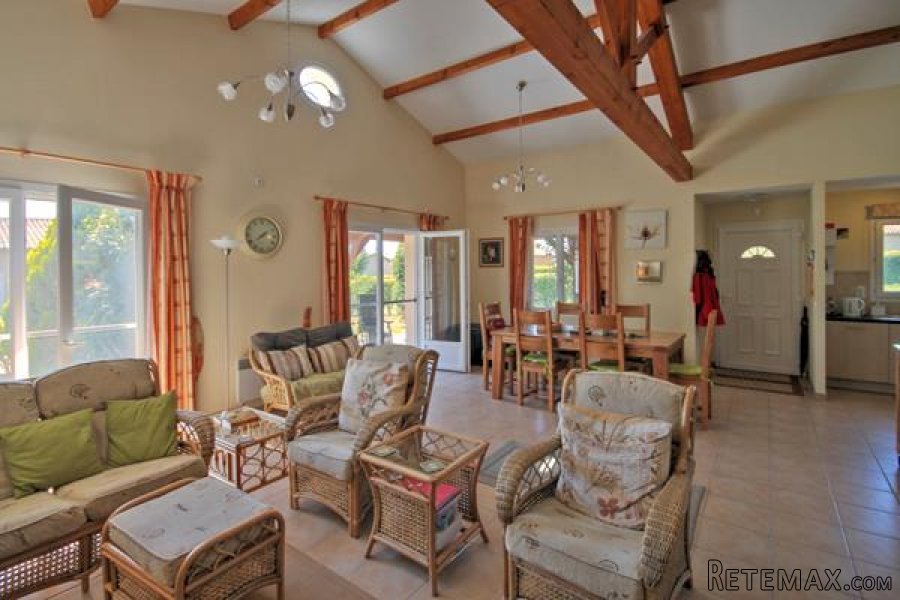 Les Forges (79) - Detached 3 bed/2bath villa near 27 hole golf.. - 5
