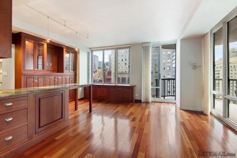 3 Bedrooms - Condo - New York State -..