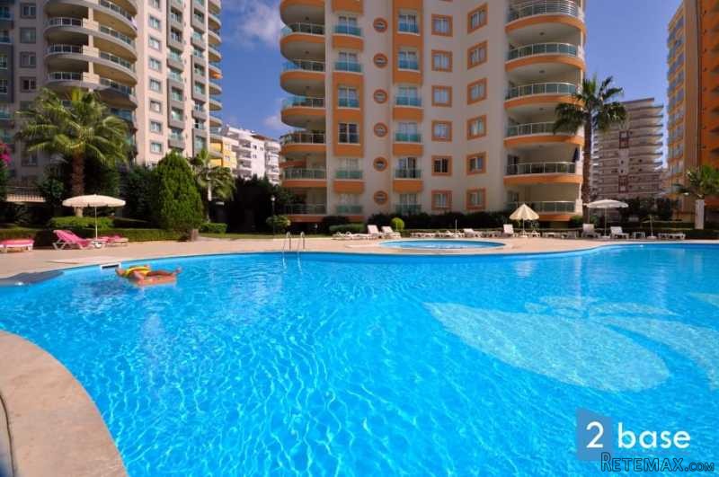 3 + 2 Spacious apartment, suitable for..