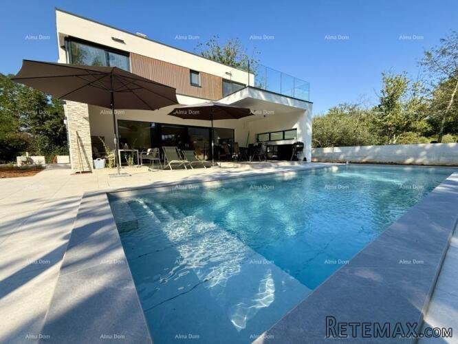 Moderna vila s bazenom, 218 m² – okolica Labina - 4