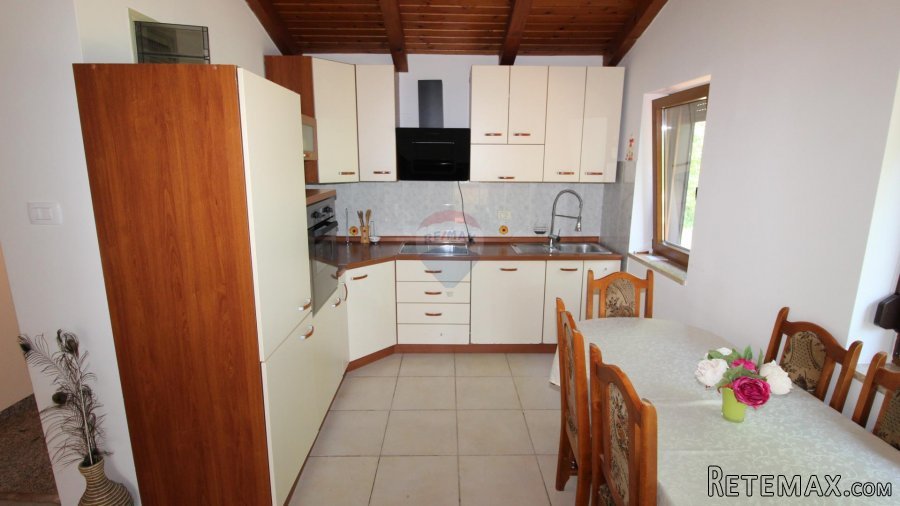 Istra, Novigrad - Dvosoban stan u mirnom dijelu grada Novigr - 6
