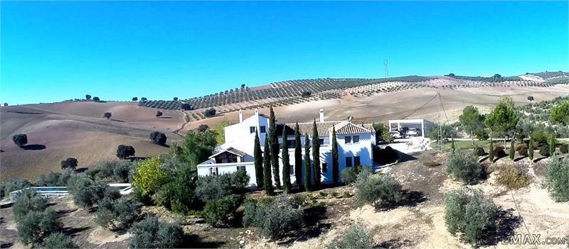 5 bedroom Farm House For Sale: GR-4403.. - 2