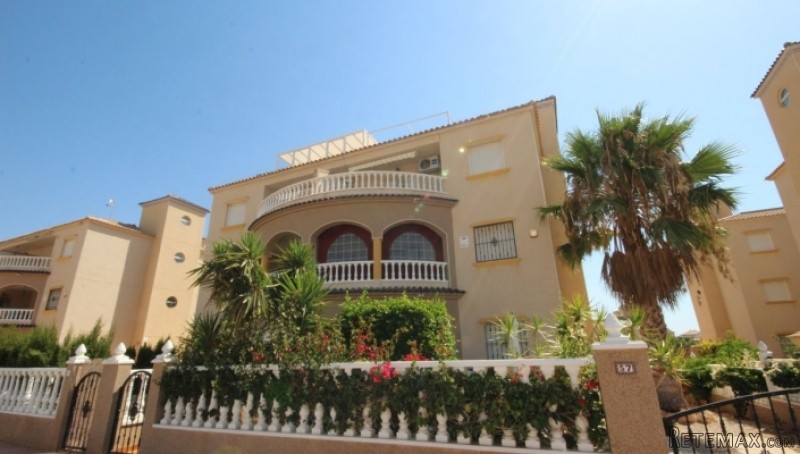 Resale · Apartment · Spain · Costa Bl..