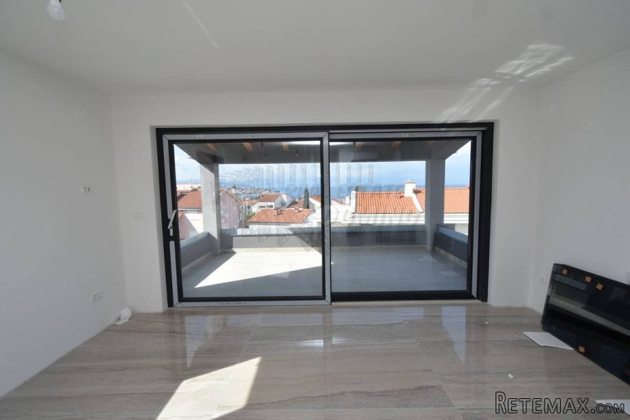 Apartman s prekrasnim pogledom na more! Malinska! - 11