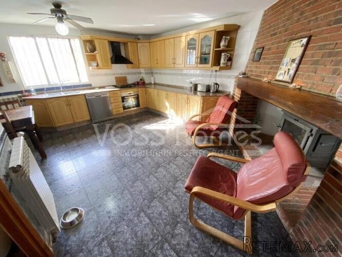 NEW & EXCLUSIVE TO VOSS HOMES - A spacious, 2 storey, 3.. - 11