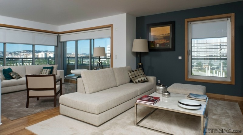 Four bedroom apartment in Casas do..