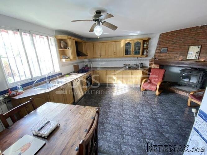 NEW & EXCLUSIVE TO VOSS HOMES - A spacious, 2 storey, 3.. - 12