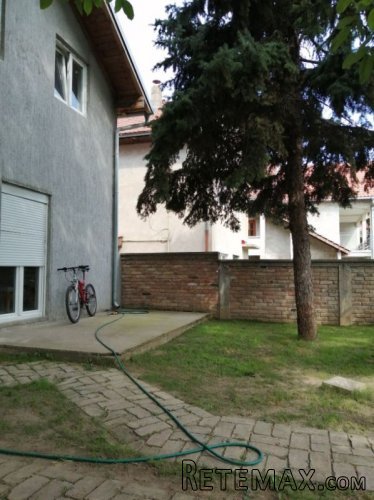 Porodicna kuca na prodaju u Novim Banovcima - 13