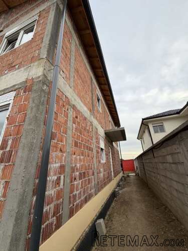 Prodaje se kuća u Bečmenu-Surčin - 3