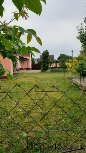 Prodajem porodicnu kucu Hrtkovci-Ruma - 4