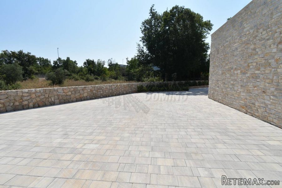 Prekrasna nova kuća-okolica Malinske - 15