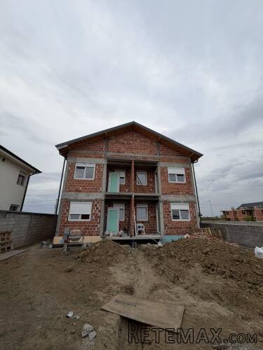 Prodaje se kuća u Bečmenu-Surčin - 5
