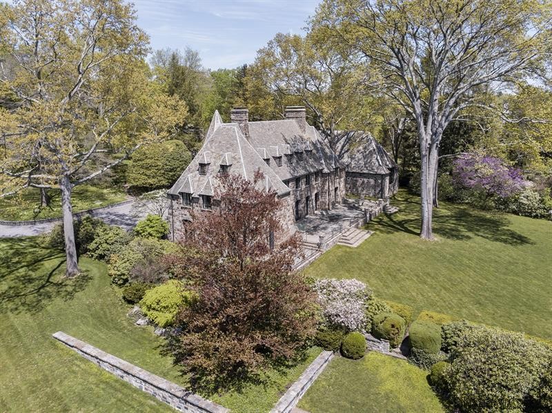 7 bedroom House For Sale: 11 Mayfair..