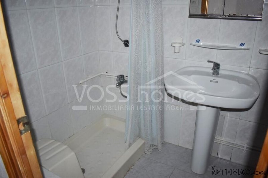 EXCLUSIVE TO VOSS HOMES - A spacious, 2 storey, mostly.. - 18