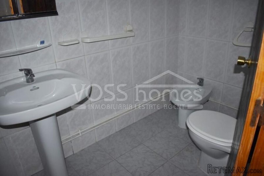 EXCLUSIVE TO VOSS HOMES - A spacious, 2 storey, mostly.. - 19