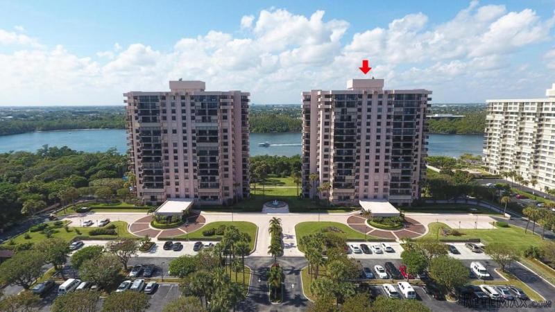 2003 N Ocean Blvd #701, Boca Raton, FL..