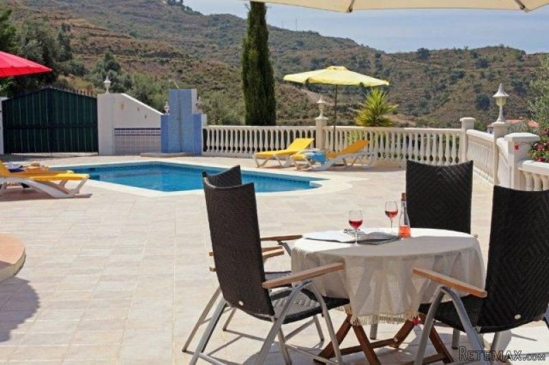 Villa for Sale in Arenas 339.000 € - 2