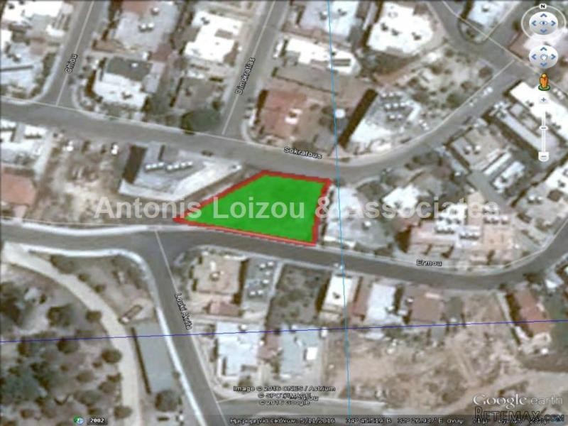 980 m2 plot in Yeroskipou