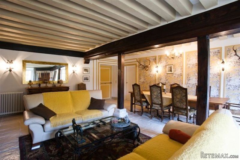 Restored 16/18th Century Touraine.. - 2