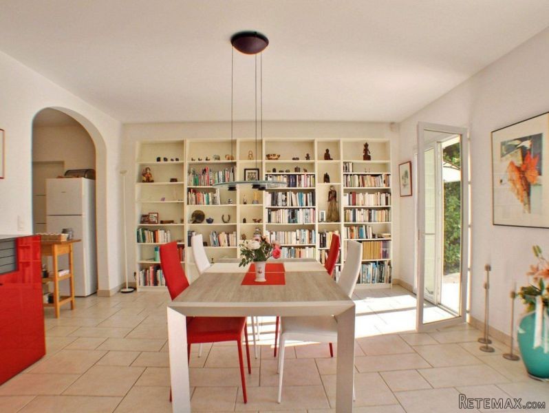 Sale House - Cannes - 2