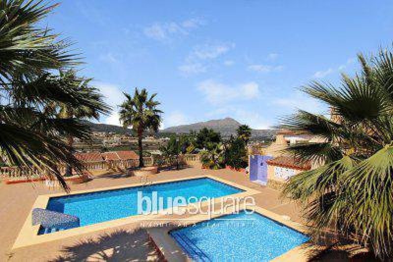 Detached villa on a lovely urbanisation.. - 2