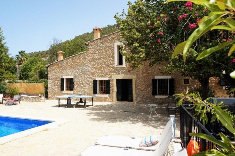 Stunning village house with two..