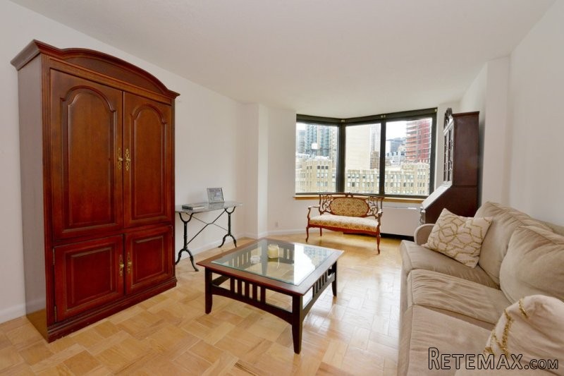 1 Bedroom - Condo - New York State -..